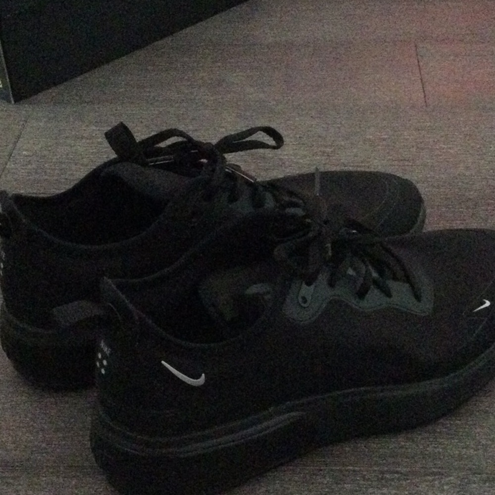 nike air maxes